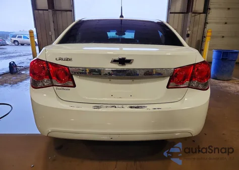 2014 Chevrolet Cruze Ls z USA, uszkodzony, nr VIN 1G1PA5SG7E7280073